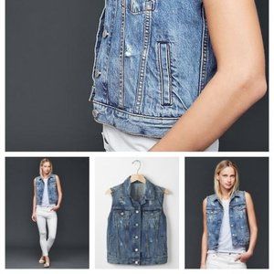GAP Women's Blue Denim Vest